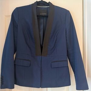 Banana Republic 2-tone, navy & black blazer. Size 6.